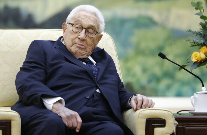 <strong>“No ha entendido nada”: Kiev critica a Kissinger por instar a lograr la paz con negociaciones</strong>