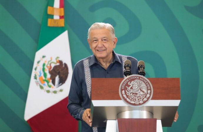 Gobierno de México desarrolla sureste del país con inversión y cuidado del ambiente, afirma presidente
