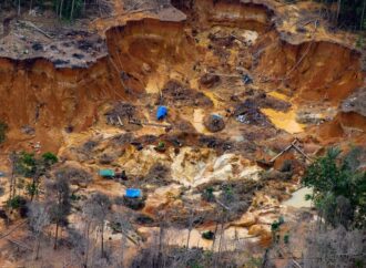 La desesperada huida de los mineros de tierras yanomamis ante la operación del Gobierno de Lula