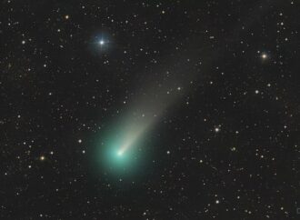 <strong>Así se ve el cometa verde, un evento que pasa cada 50.000 años</strong>