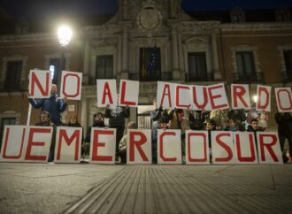 Activistas exigen la paralización del acuerdo comercial UE-Mercosur