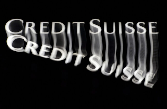 <strong>Las acciones del banco Credit Suisse sufren la mayor caída de su historia</strong>
