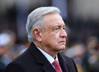 <strong>Es completamente antidemocrático”: López Obrador rechaza la posible detención de Trump</strong>