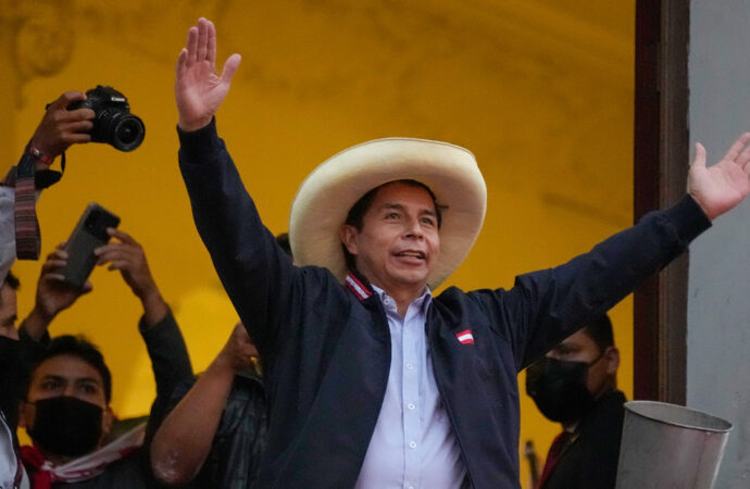 <strong>“Sigo siendo el presidente constitucional del Perú”: la aclaratoria de Pedro Castillo al Congreso</strong>
