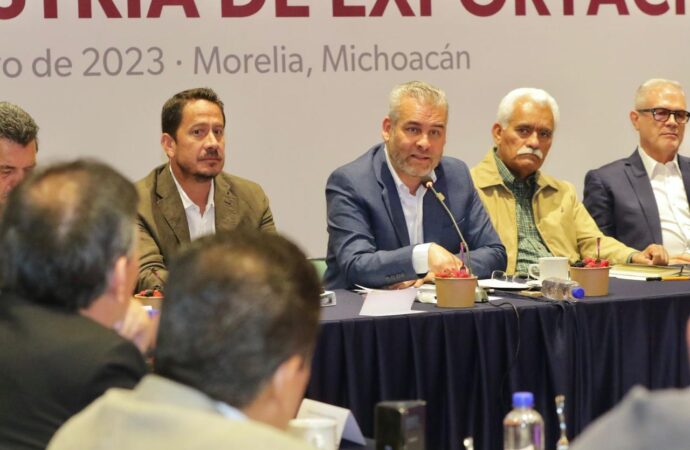 <strong>Gobierno de Michoacán y asociaciones de la agroindustria van por acuerdo de formalización laboral</strong>