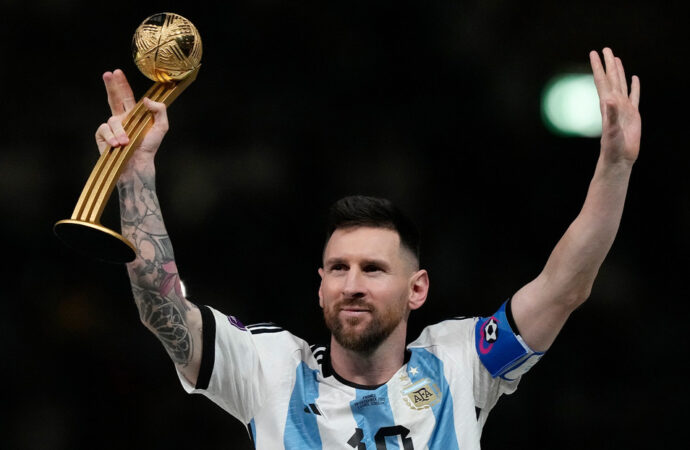 <strong>Messi anuncia que no jugará el Mundial 2026</strong>