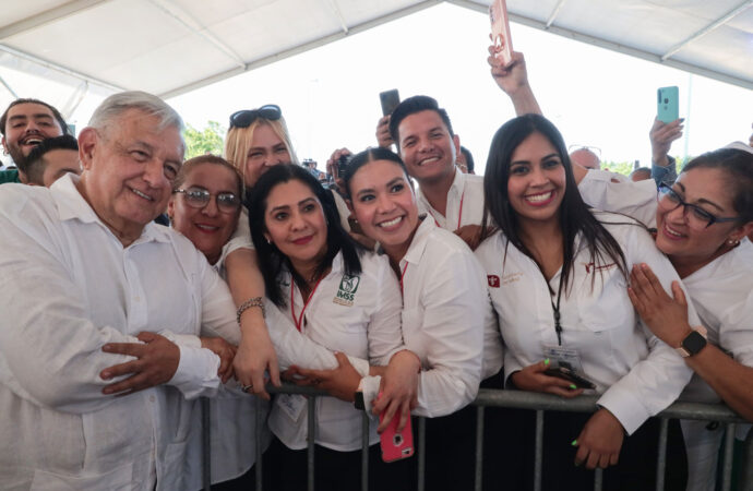 <strong>México alcanzó en mayo cifra récord de trabajadores inscritos ante el Seguro Social; personal de salud será basificado: presidente</strong>