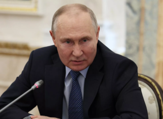 Putin: Occidente utiliza a Ucrania para desestabilizar a Rusia