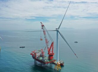 <strong>La turbina eólica marina más grande y potente del mundo es instalada en China</strong>