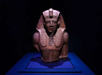 <strong>Suiza devuelve a Egipto el fragmento de una estatua del faraón Ramsés II de 3.400 años de antigüedad</strong>