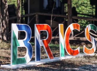 <strong>La exageración de los medios occidentales sobre los BRICS expone una “mentalidad de Guerra Fría”</strong>