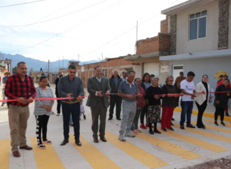 <strong>José Luis Téllez Marín, inauguró la pavimentación hidráulica de la calle Ignacio Zaragoza de la colonia francisco villa tercera etapa</strong>
